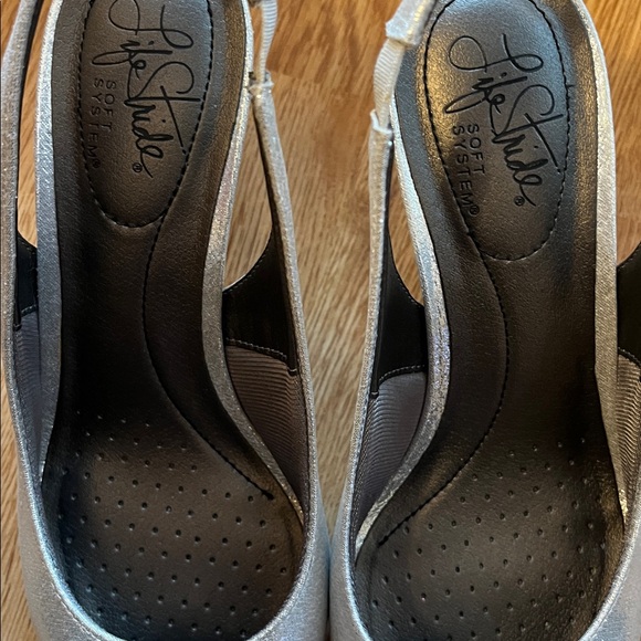 Life Stride Silver Peep-Toe Slingback Heels. Size 6. EUC - Picture 8 of 8